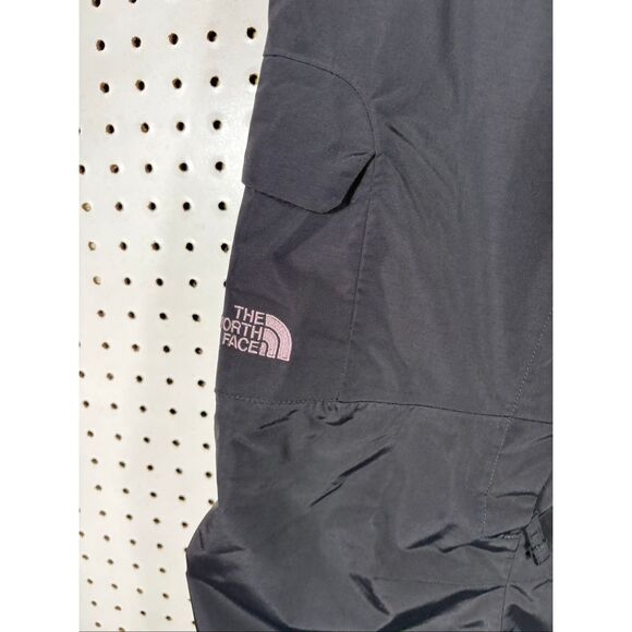 The North Face Woman’s snowboard/ski pants size S - Picture 5 of 12